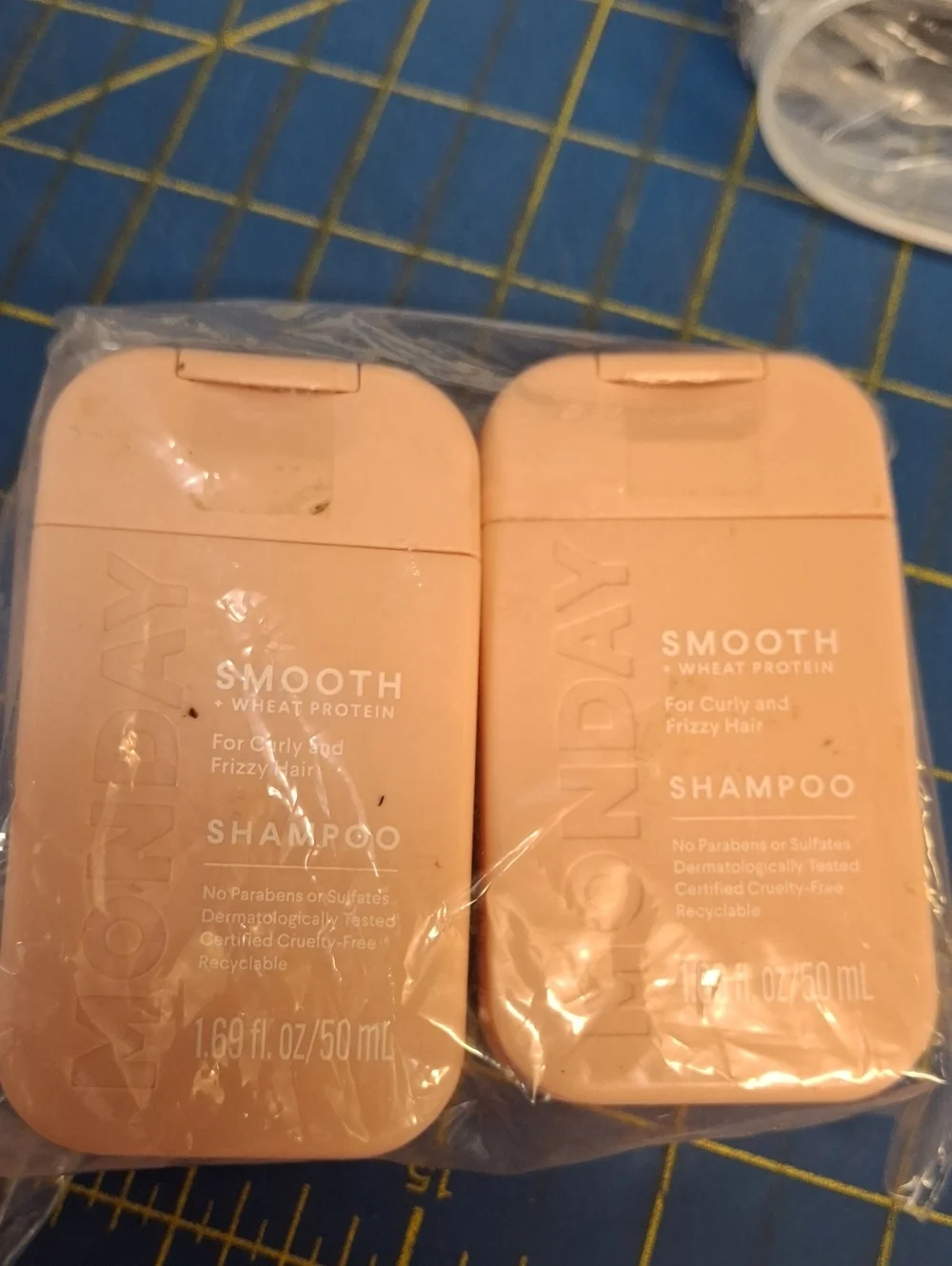 Monday Smooth Shampoo for Frizzy and Dull Hair, 1.69 fl oz Lot of 2
